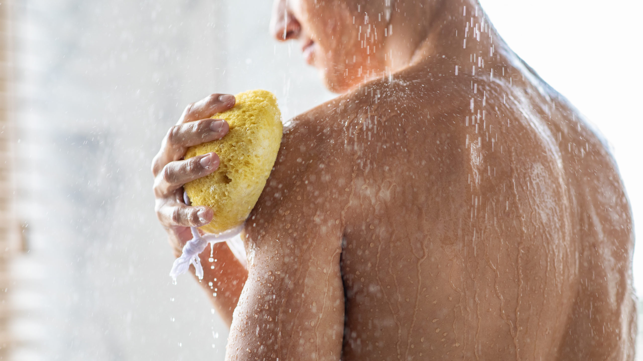 When can you shower after liposuction?