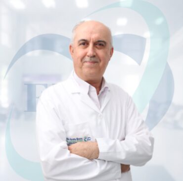 أخصائي أمراض الجهاز الهضمي