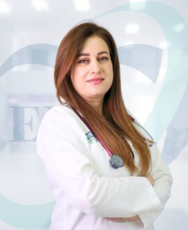 طبيبة أطفال في الشارقة